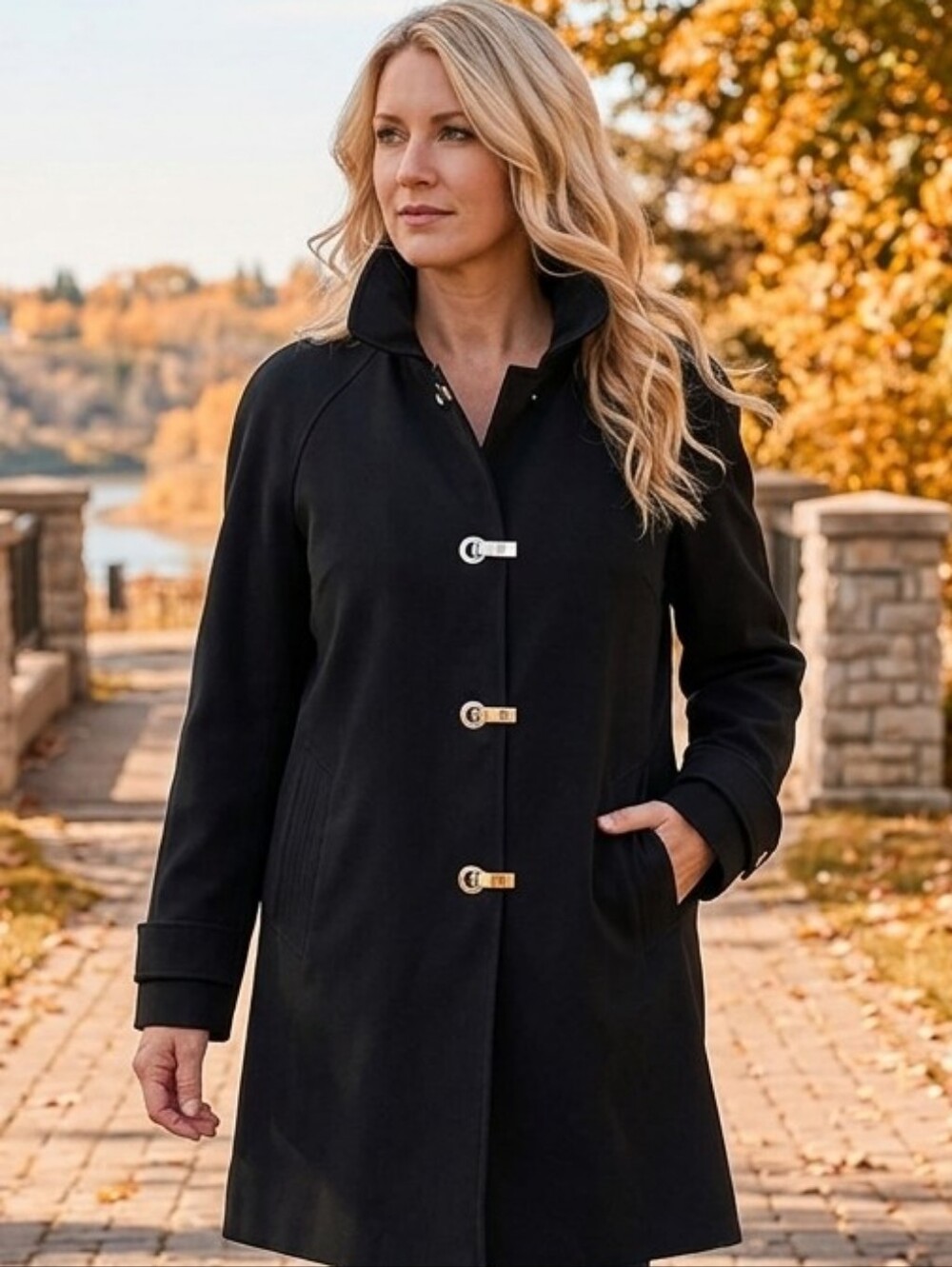 London Fog Black Metal Toggle Snap Coat - Size Large